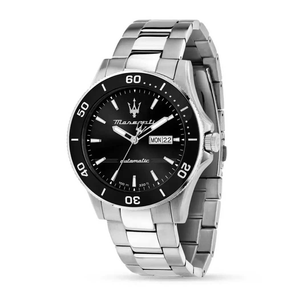 Montre homme Maserati R8823100002 43 mm automatique acier cadran noir lunette noire jour date photo produit fond blanc