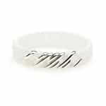 Bracelet femme TheRubz blanc perlé tressé avec détails métalliques – élégant et lumineux