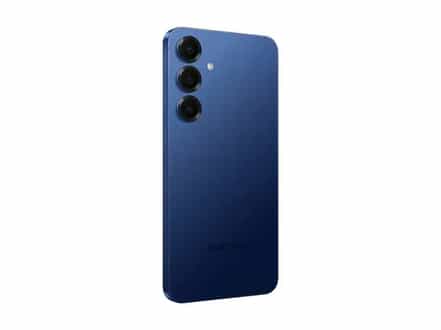 a back of a cell phone